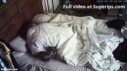 IPCAM – American stepsibling fuck in their parents’ bed
