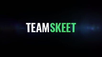 Freeuse And Funds - Dez's Struggle In A Competitive Office