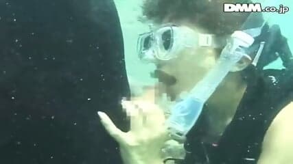 An Nanba Underwater Scuba Sex