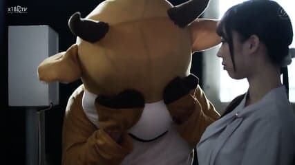 Mascot and Female Announcer Today's weather is rough... The 'nationally popular' female announcer's 'surprise marriage!!' has even driven the mascot crazy with jealousy... Yoda Rin