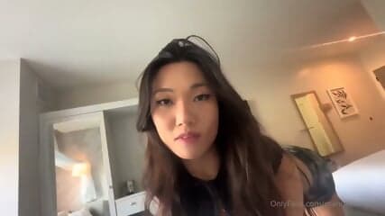 Her boyfriends dad mochi