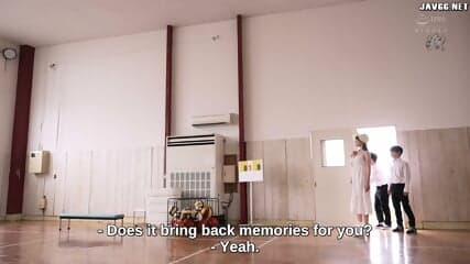 DASS 815  ENGLISH SUBTITLE A Short Virgin And A Giantess Have Sex. A 192cm Big breasted Woman Descends. I Like Women With Big Breasts And Big Asses. Honoka Tsujii