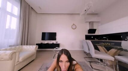 Gatalie Nrace VR MILF
