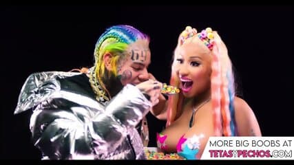 Nicki Minaj Bouncing Boobs
