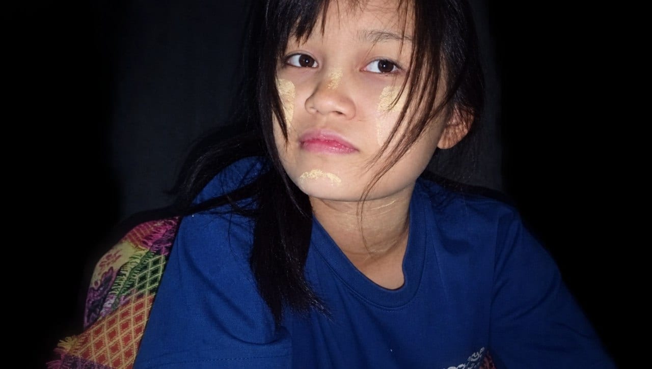 မြန်မာမောင်နှမအင်းစက်